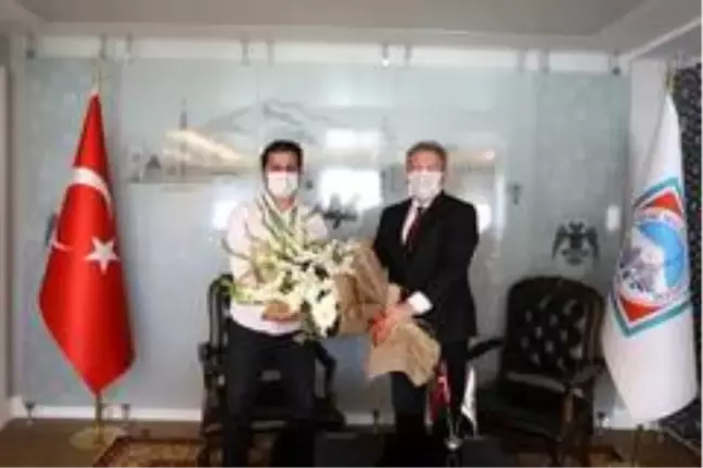 Palancıoğlu Mimarlık Günü'nü kutladı