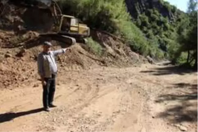 Aşağı Kayacık Muhtarı Yaşar'dan Çerçioğlu'na yol teşekkürü