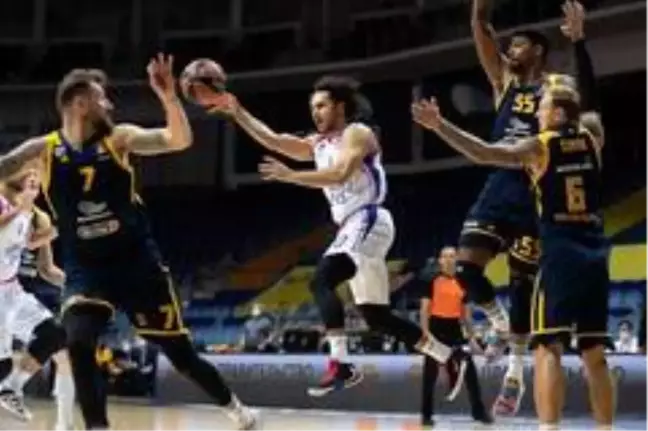 THY Euroleague: Khimki Moskova: 77 - Anadolu Efes: 105