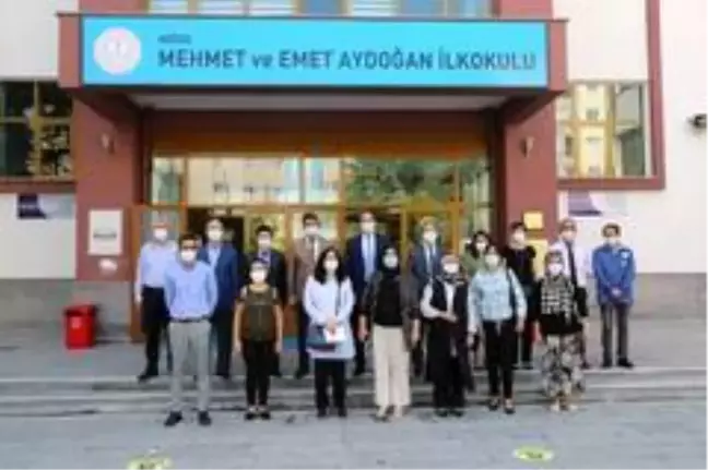 Niğde Belediye Başkanı Özdemir'den 24 Kasım Öğretmenler Günü mesajı