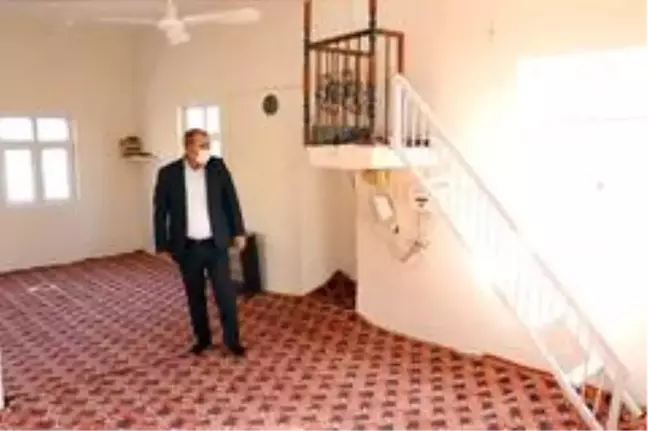 40 yıl önce yapılan cami 6 yıl aradan sonra yeniden ibadete açıldı