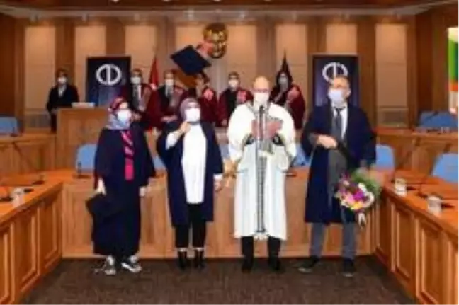 Dereceyle mezun olan öğrenciler başarı belgelerini düzenlenen törenle aldı