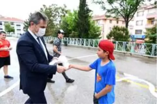 Mamak Belediye Başkanı Köse'den maske denetimi