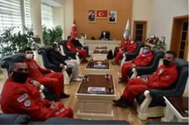 AKUT'tan Başkan Geylani'ye ziyaret