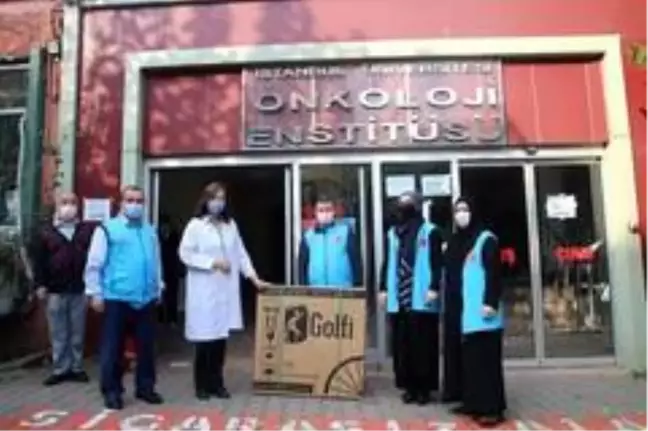Türkiye Diyanet Vakfı engellilere tekerlekli sandalye hediye etti