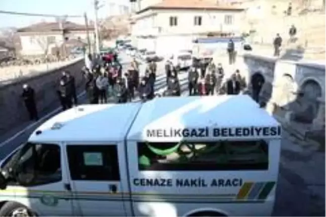 Son Dakika | Melikgazi'nin çalışanları hayırsever Mehmet Yıldırım'ı cenazesinde yalnız bırakmadı