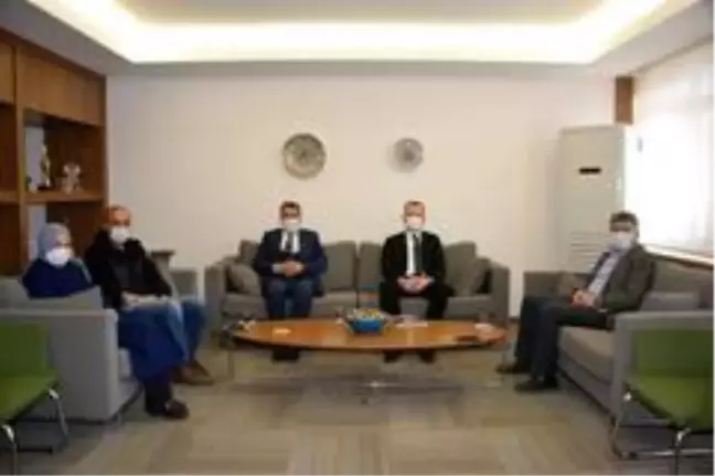 Başkan Ceyhun'dan Akçadurak'a ziyaret