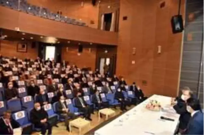 Vali Tutulmaz muhtarlarla bir araya geldi