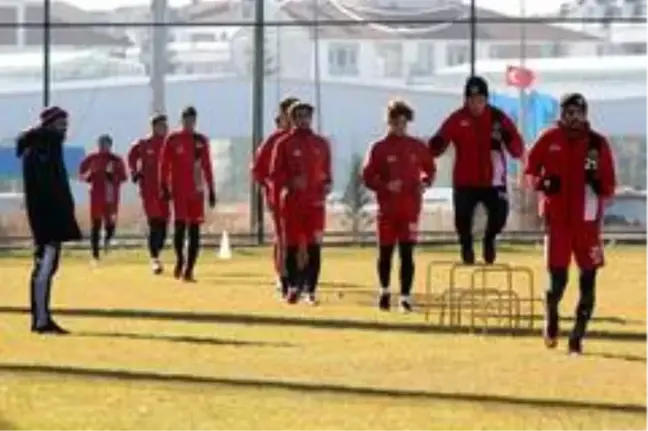 Eskişehirspor devre arası öncesi son maçına hazırlanıyor