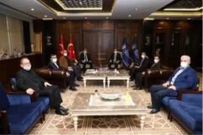 Tüm Özel Halk Otobüsleri Birliğinden Bursa Büyükşehir Belediye Başkanı Aktaş'a ziyaret