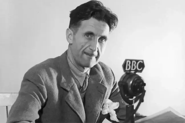 George Orwell'in ölümünün 70. yılı: Yayınevleri, telif hakları sona eren Orwell kitaplarını basmak için kolları sıvadı