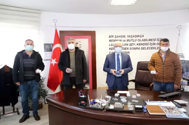 Belediyeden Burhaniye minibüs ve servis şoförlerine alışveriş kartı desteği