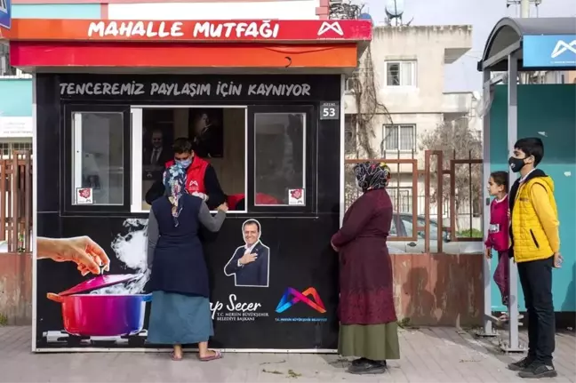 Büyükşehir Belediyesi 11 noktada 'Mahalle Mutfak Büfesi' kurdu