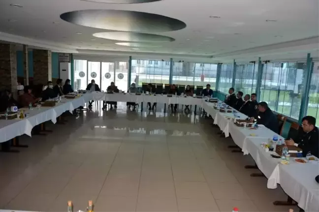 Bozyazı'da şehit aileleri onuruna yemek