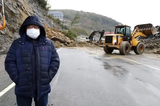 Zonguldak'ta korkutan heyelan