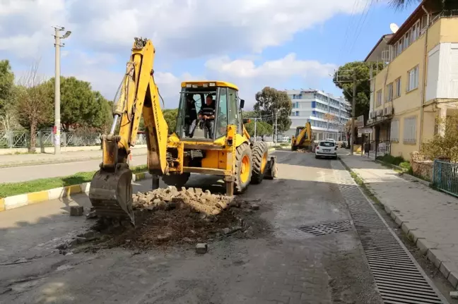 Öğretmenler Mahallesi Muammer Aksoy Caddesi yeni yüzüne kavuşacak