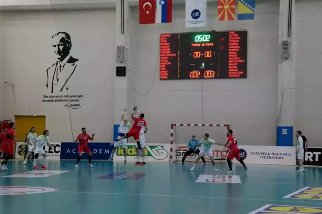 2022 Erkekler Avrupa Hentbol Şampiyonası Elemeleri Grup maçı; Türkiye: 22 Slovenya: 30