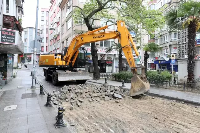 İzmit'te sökülen parke taşları tasarrufa dönüşüyor