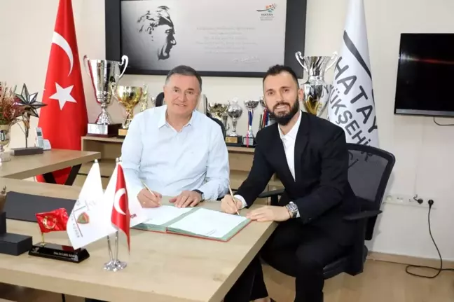 Hatayspor, Emre Çolak'ı renklerine bağladı