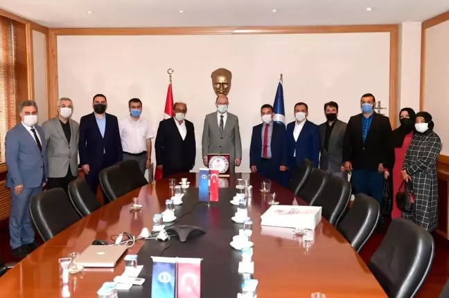ESİMDER ve Demiryol-İş Sendikası'ndan Rektör Erdal'a ziyaret