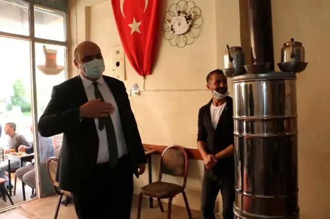 Başkan Orhan'dan Kahvehaneci Esnafa Çay-Şeker Desteği