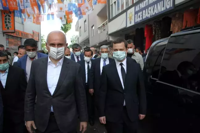 Ulaştırma Bakanı Karaismailoğlu, Malazgirt'i ziyaret etti