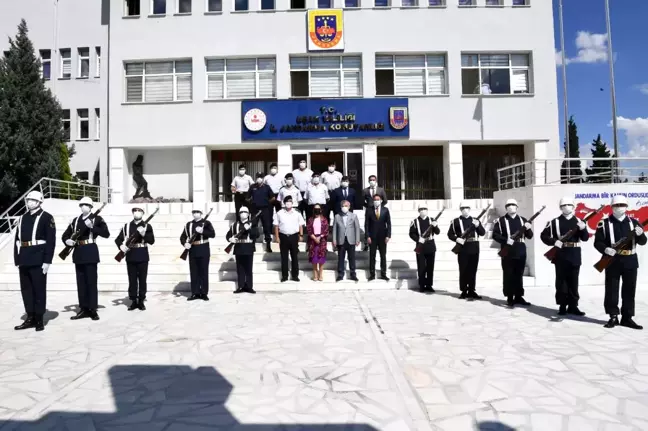 Vali Funda Kocabıyık'tan Jandarma'ya 182. Yıl Ziyareti
