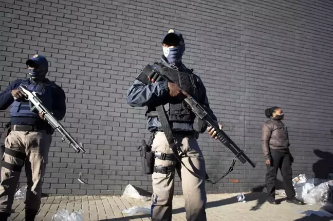Güney Afrika'daki protestolarda can kaybı 72'ye yükseldi