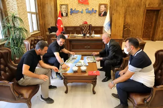 Son dakika haberleri... Tuşba'da spor yatırımları masaya yatırıldı