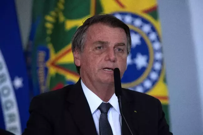 Son dakika haberleri! Brezilya Devlet Başkanı Bolsonaro hastaneye kaldırıldı