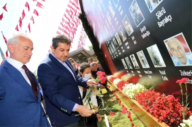 15 TEMMUZ ŞEHİTLERİMİZİ DUALARLA ANDIK
