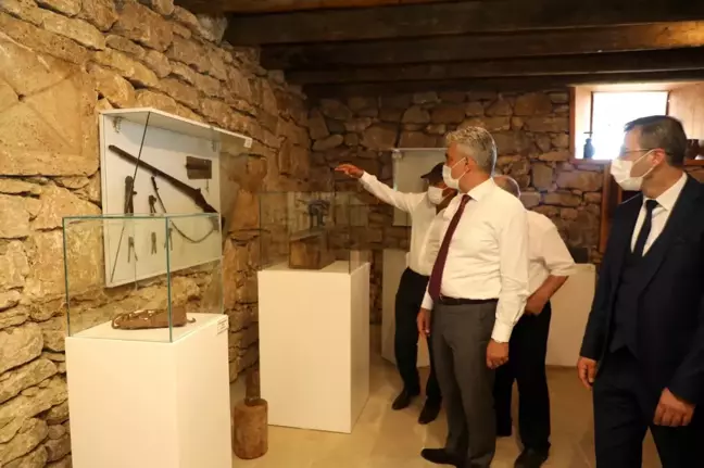 Sayın Valimiz, Kenan Yavuz Etnografya Müzesini Ziyaret Etti