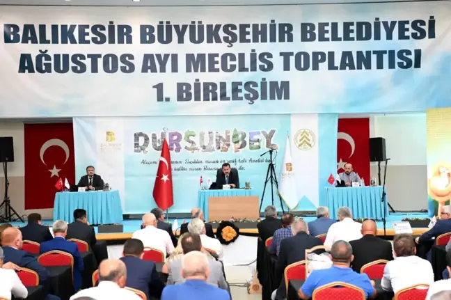 Balıkesir Büyükşehir Belediye Meclisi Dursunbey'de toplandı