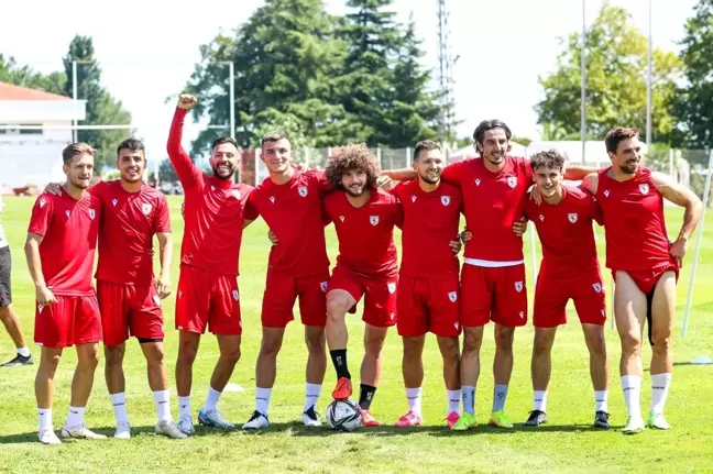 Samsunspor'da kadro sil baştan: 20 futbolcu gitti, 19 futbolcu geldi