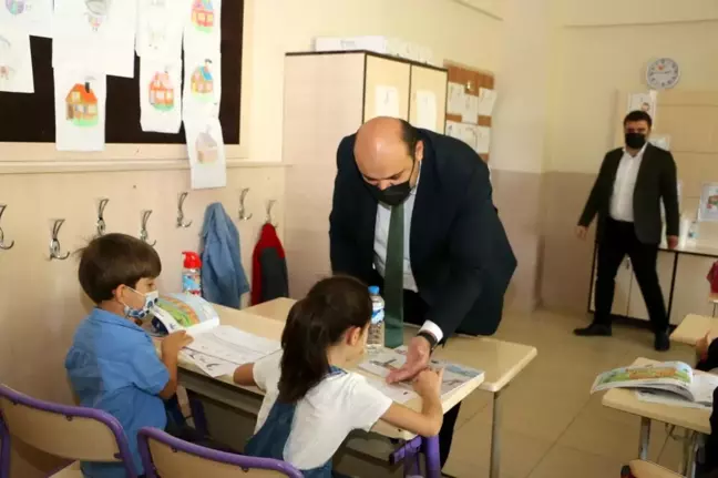 Başkan Orhan'dan Aziziyeli miniklere sürpriz