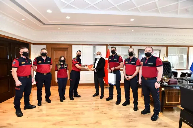 BAŞKAN ZORLUOĞLU İTFAİYE PERSONELİNİ AĞIRLADI