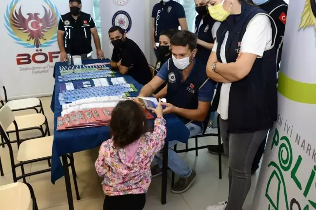 Kırklareli'nde polis ekiplerince üniversite öğrencileri bilgilendirildi