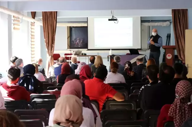 Okullarımızda Covid-19 Tedbirlerine İlişkin Bilgilendirme Eğitimleri Devam Ediyor