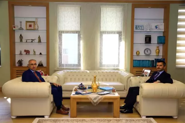 Rize İdare Mahkemesi Başkanından Rektörümüze Ziyaret