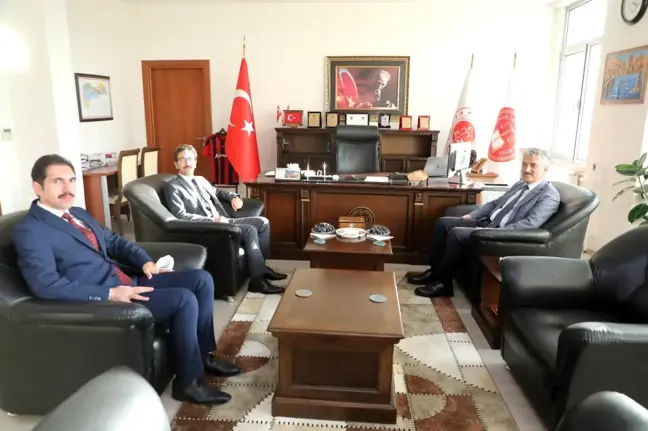Sayın Valimiz Mehmet Makas, Erzincan Adli Yargı Adalet Komisyonu Başkanı Halil Odabaş'a Ziyarette Bulundu.