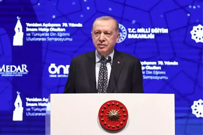 Cumhurbaşkanı Erdoğan, Yeniden Açılışının 70. Yılında İmam Hatip Okulları ve Türkiye'de Din Eğitimi Sempozyumu'na katıldı