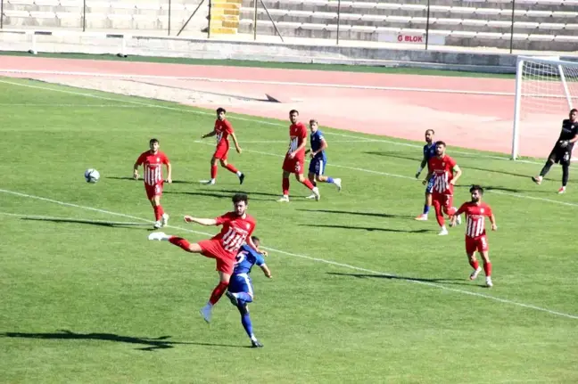 TFF 3. Lig: Karaman Belediyespor: 1 Belediye Kütahyaspor: 2