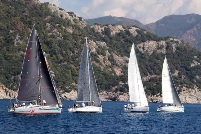 Marmaris Uluslararası Yelken Yarışları'nda renkli görüntüler