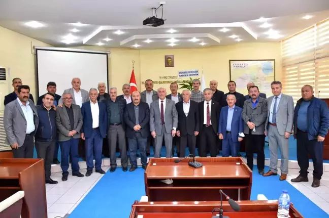 Merkez köy muhtarlarından, Başkan Sözen'e ziyaret