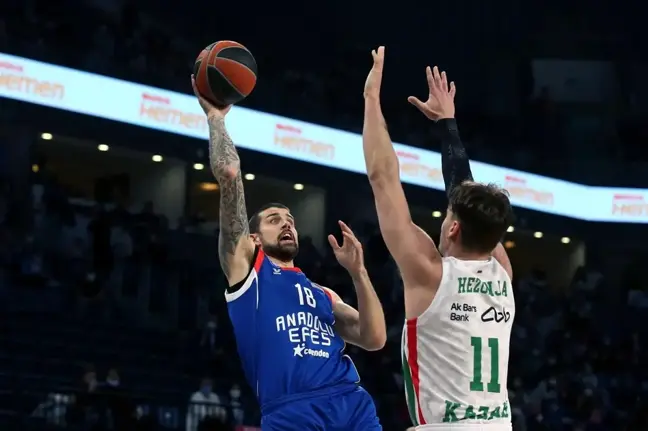 Anadolu Efes'in konuğu Zalgiris Kaunas