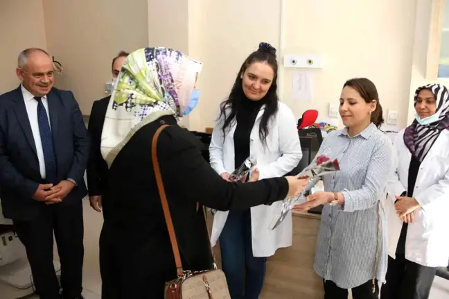 Başkan Öztürk 'Diş Hekimleri Gününü' kutladı