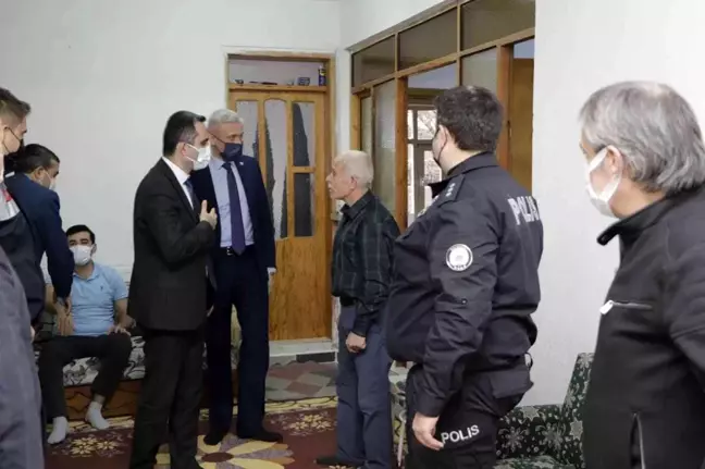 Kaymakam Arslanköylü'den Fırat Kalkanı Gazisi Ertuğrul'a geçmiş olsun ziyareti
