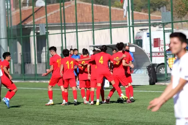 Kayserispor U16 takımı 3 attı, 3 aldı