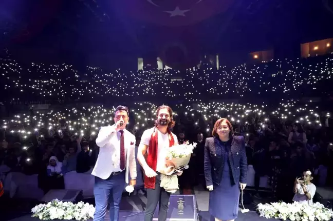 Koray Avcı Gazianteplileri coşturdu