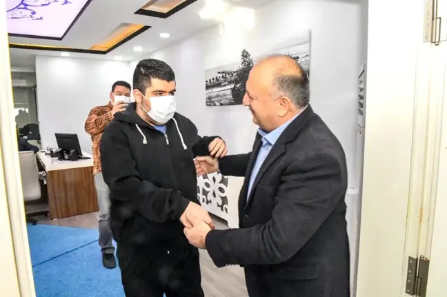 BAŞKAN TAVLI'YA